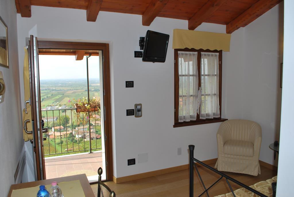 Bed and Breakfast Ciase dal Orcul Cormòns Camera foto