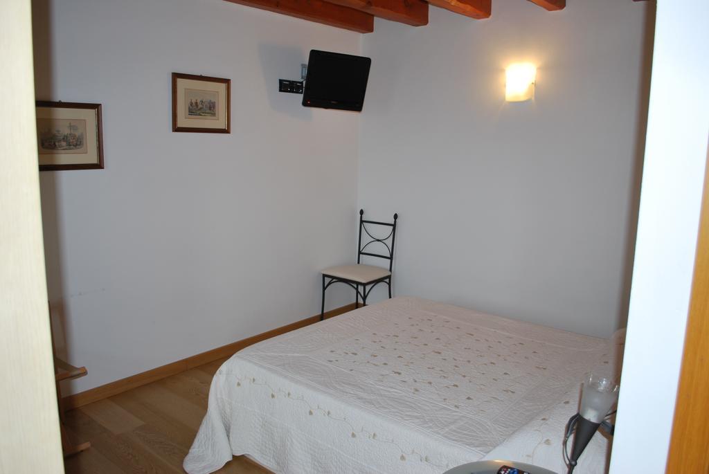Bed and Breakfast Ciase dal Orcul Cormòns Camera foto