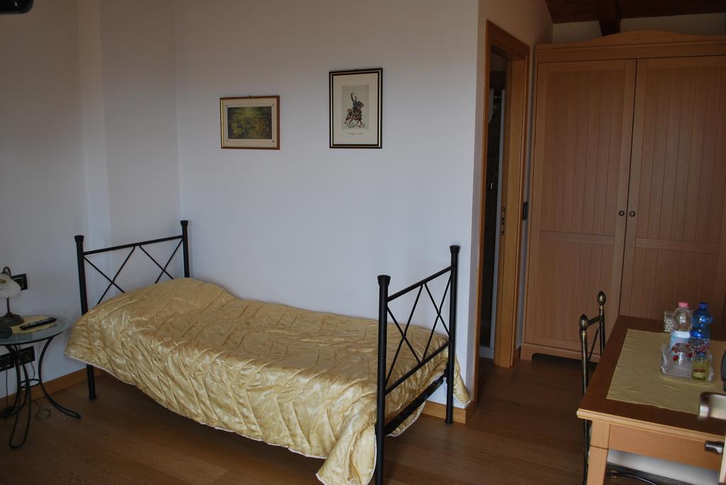 Bed and Breakfast Ciase dal Orcul Cormòns Camera foto